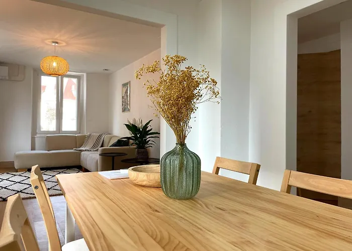 Апартаменти Moderne Et Spacieux, A 10 Min De La Gare Кольмар